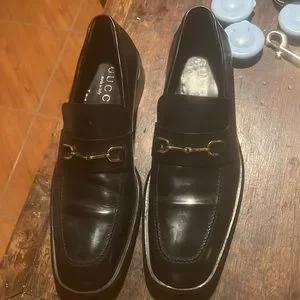 Gucci shoes in superb shape. Gucci loafers, white socks and blue jeans - more often than  main image 4